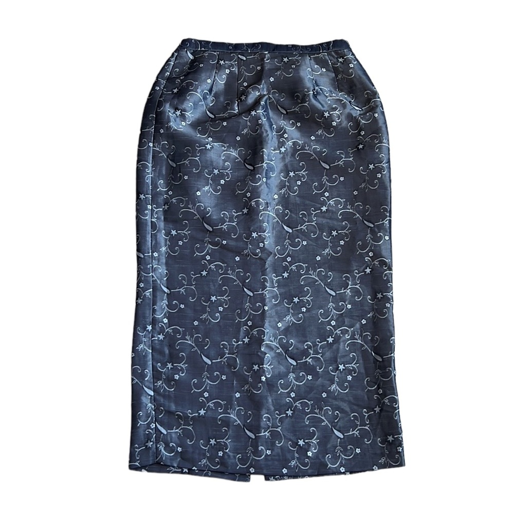 Beautiful Silver Embroidered Midi‎ Skirt Size XL